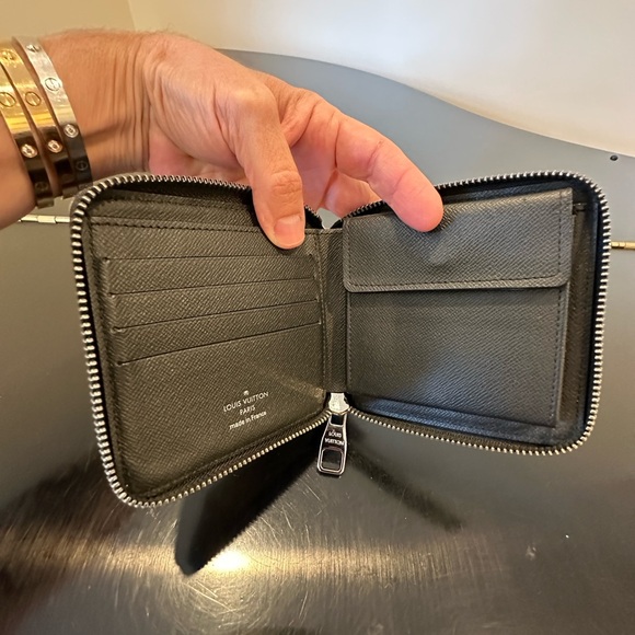 RARE Authentic Vintage Retro Iconic Minimalist Luis Vuitton Monogram Zip Wallet - Picture 14 of 17